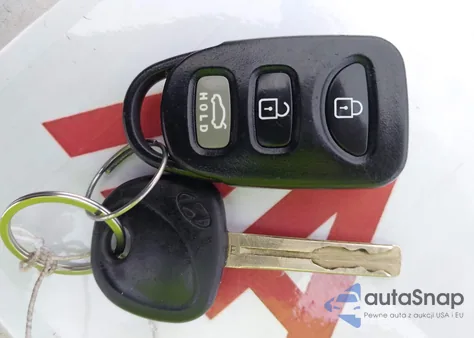 2011 Hyundai Sonata Gls z USA, uszkodzony, nr VIN 5NPEB4AC4BH292466